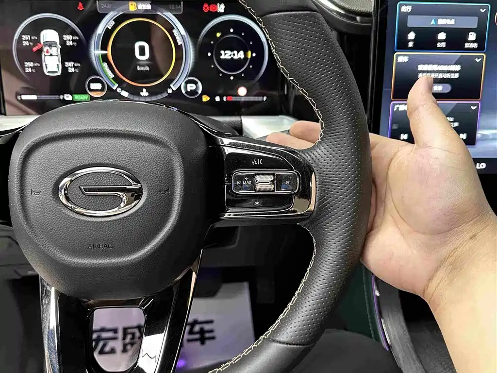 GAC Motor Trumpchi GS8 2022 — фото 21