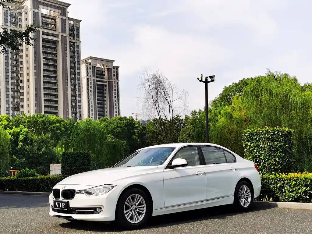 BMW 3 Series 2015