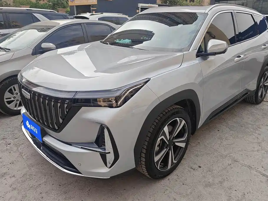 Geely Boyue L 2025