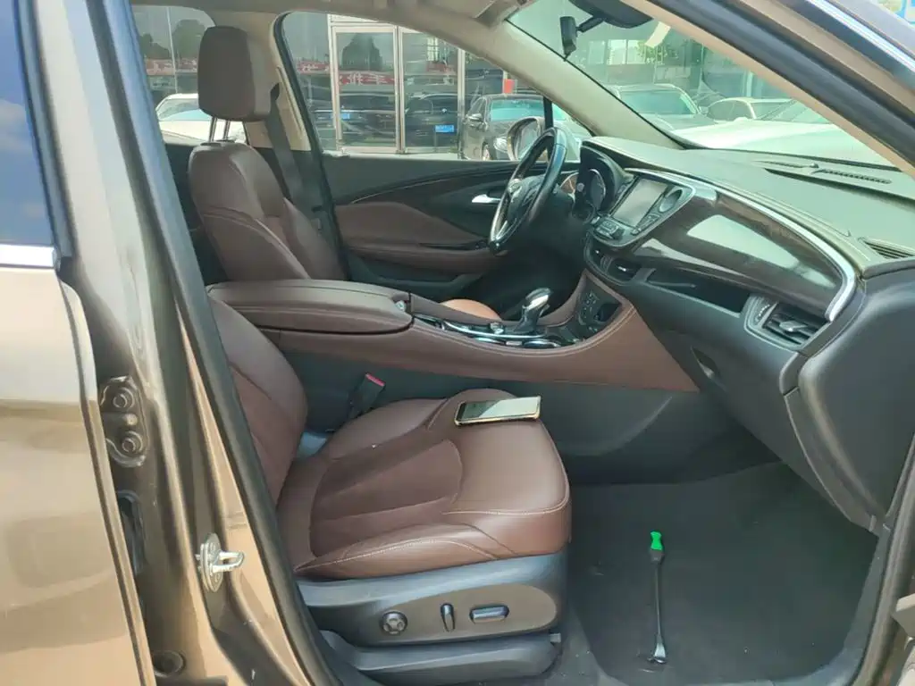 Buick Envision Plus 2017 — фото 25