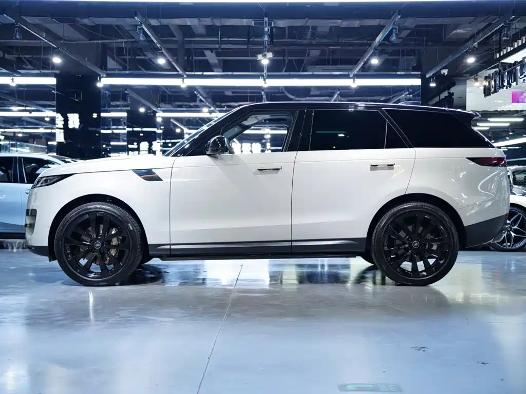 Land Rover Range Rover Sport 2025 — фото 4