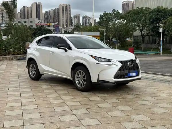 Lexus NX 2016