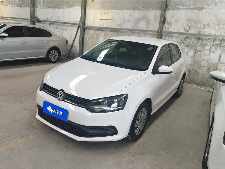 Volkswagen Polo 2017 — фото 1