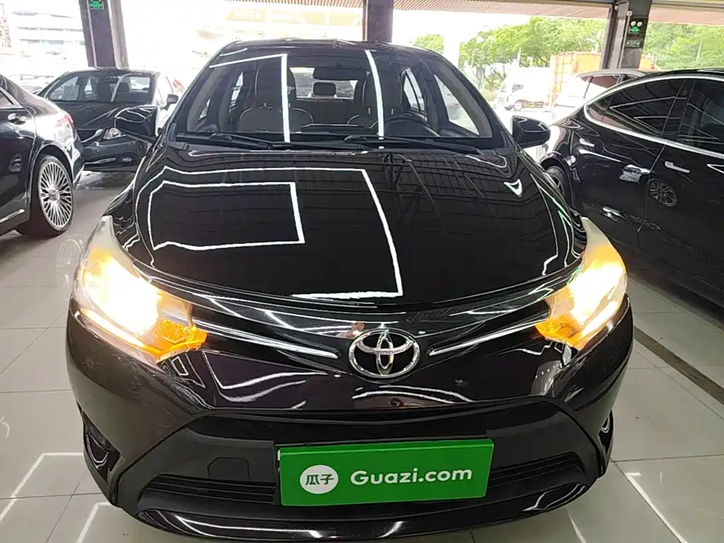 Toyota Vios 2015 — фото 3