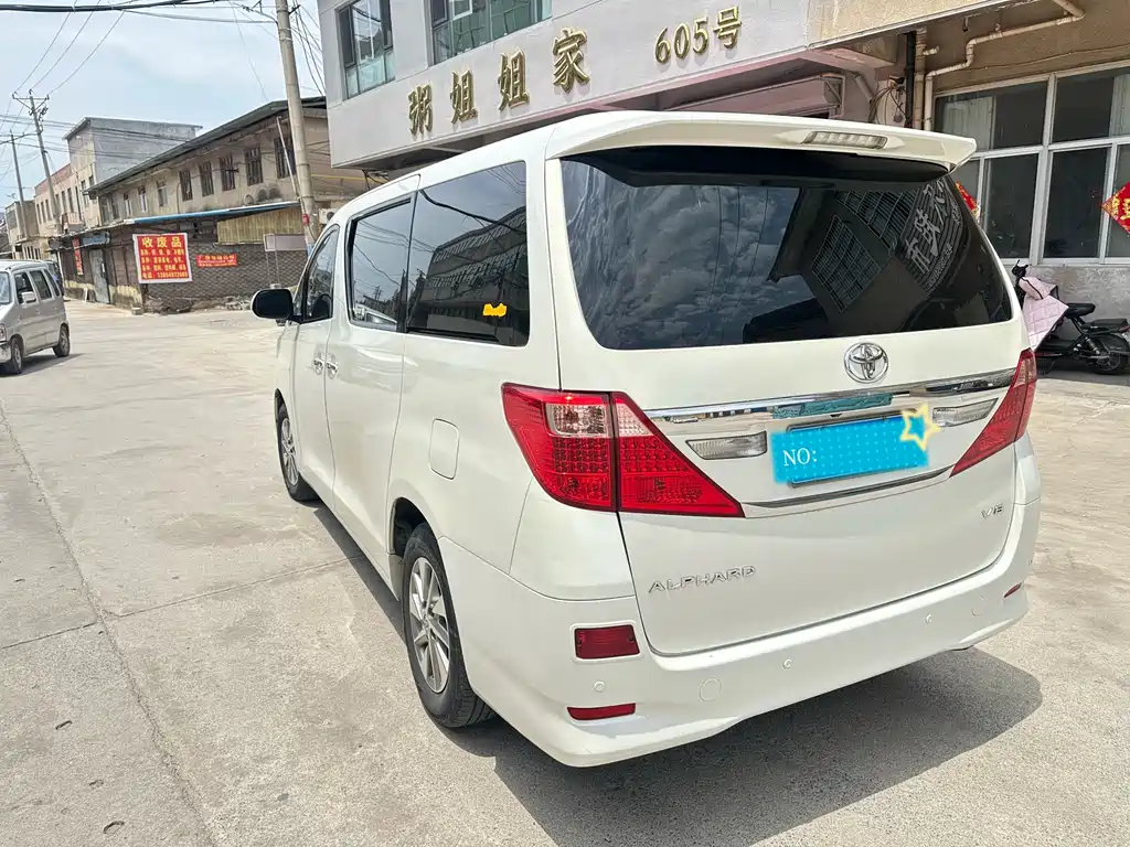 Toyota Alphard 2013 — фото 4