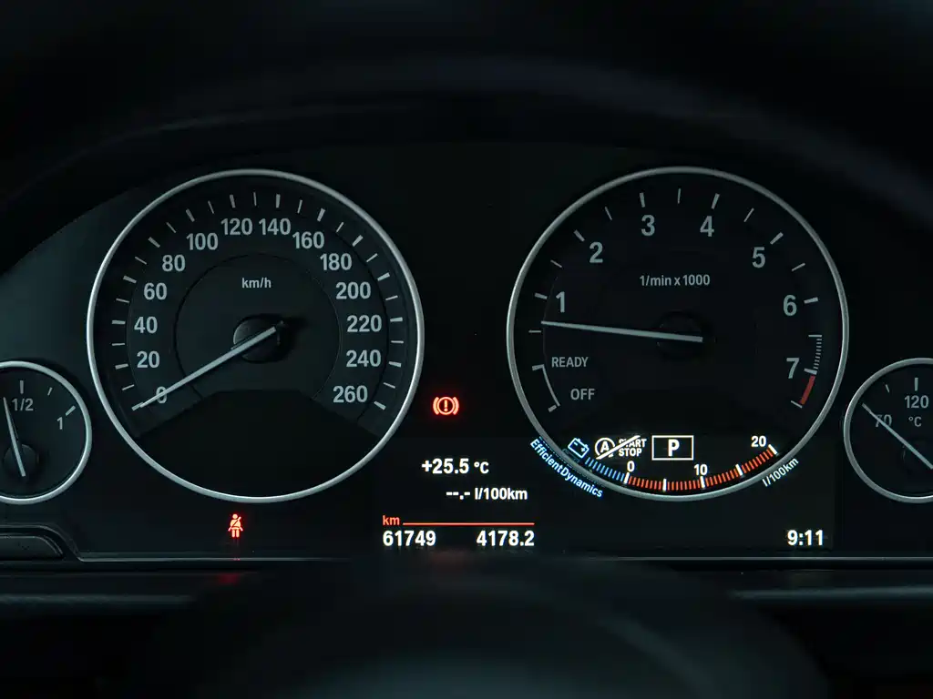BMW 3 Series GT 2016 — фото 15