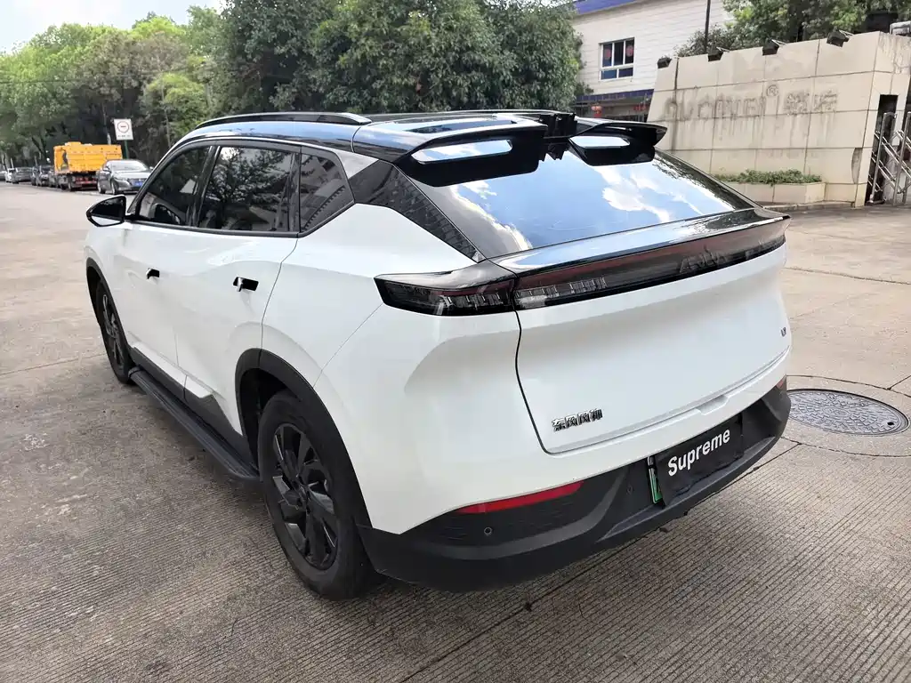 Dongfeng Fengshen L7 2024 — фото 10