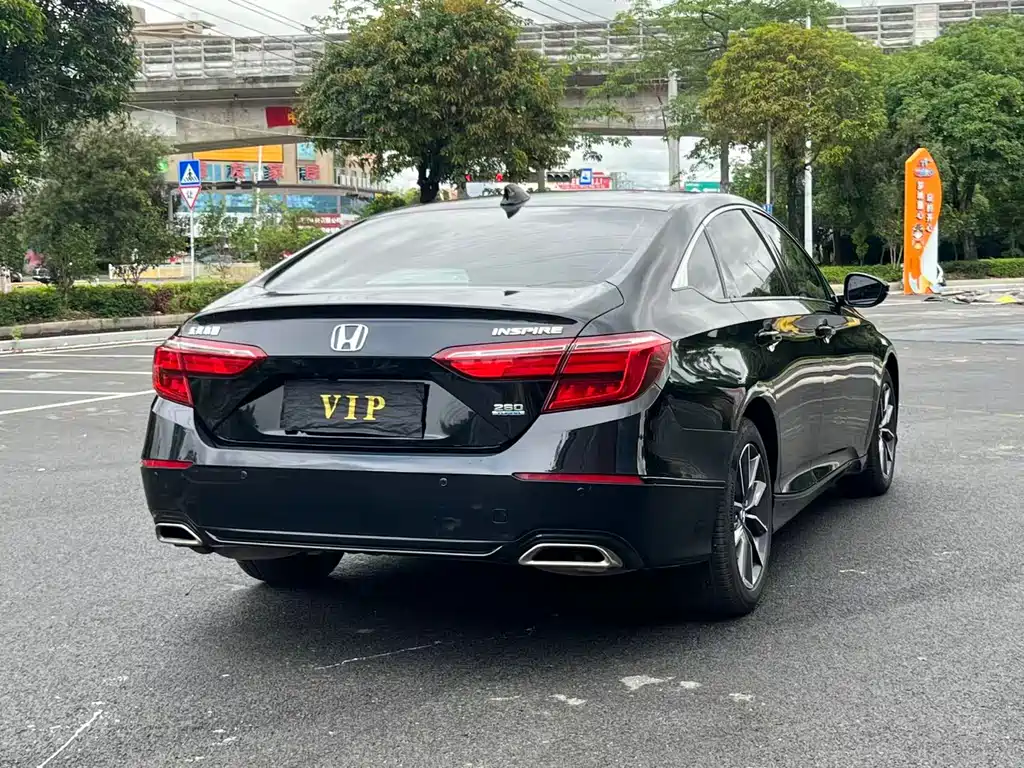 Honda Inspire 2022 — фото 9