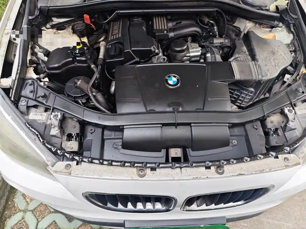 BMW X1 2014 — фото 11