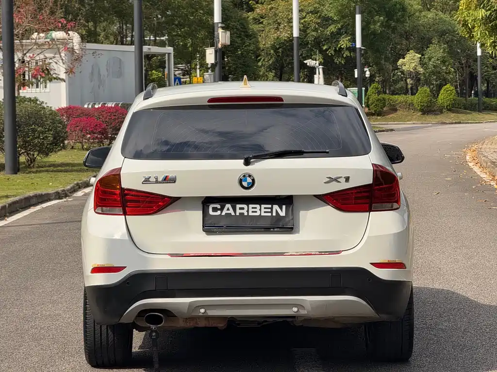 BMW X1 2014 — фото 17