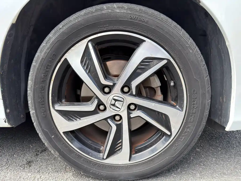 Honda Odyssey 2016 — фото 16