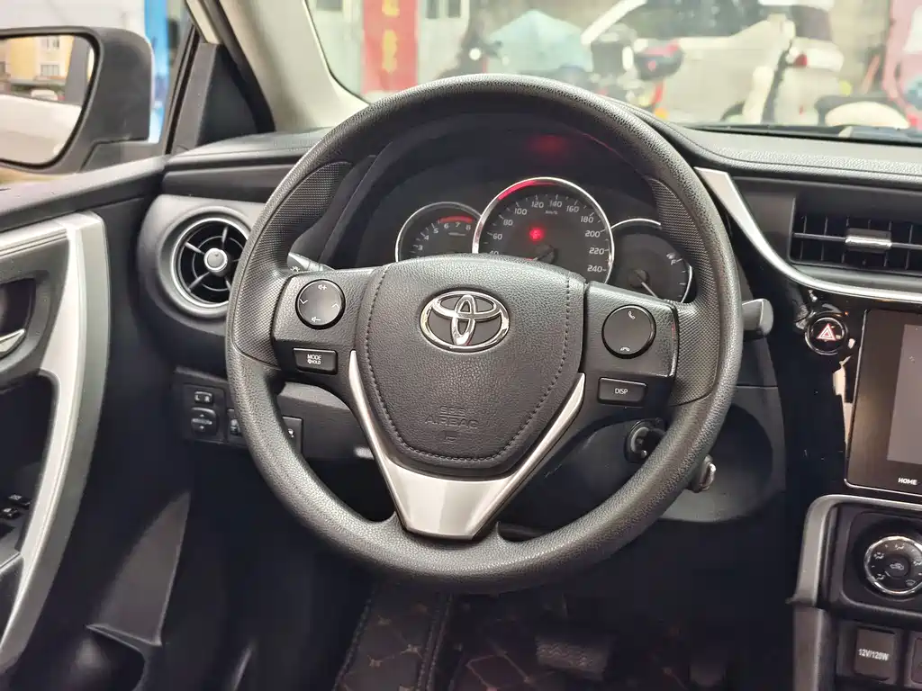 Toyota Levin 2017 — фото 9