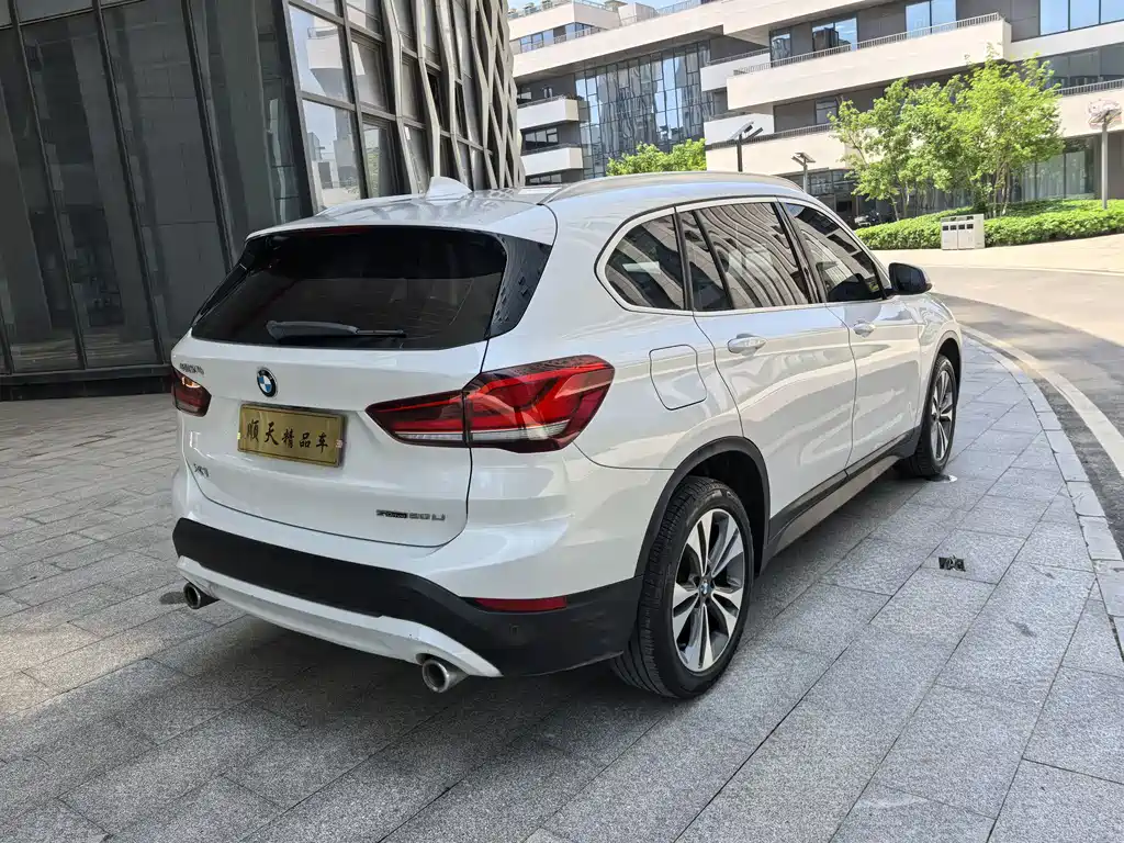 BMW X1 2020 — фото 5