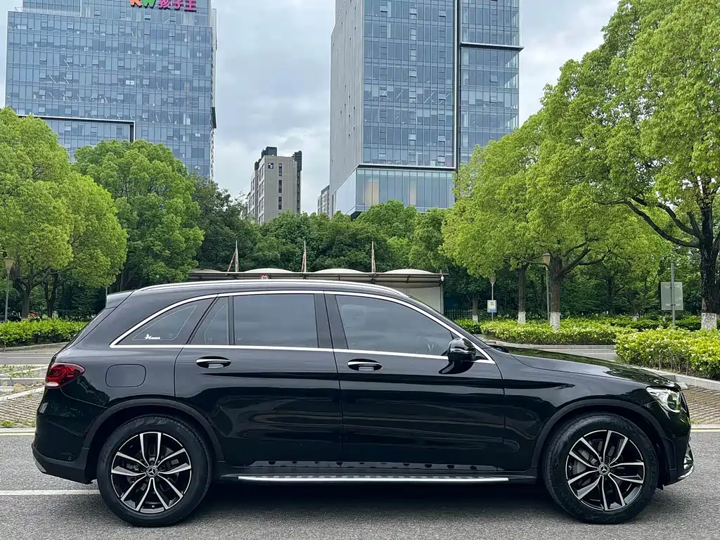 Mercedes-Benz GLC 2020