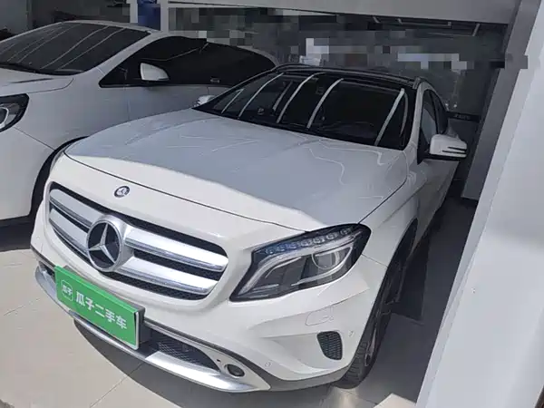 Mercedes-Benz GLA 2016
