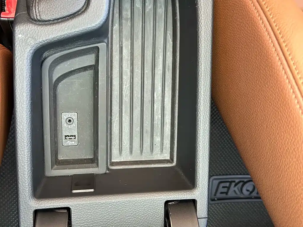 BMW 3 Series 2015 — фото 31