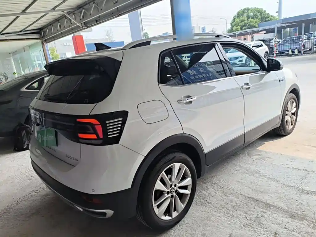 Volkswagen T-Cross 2024