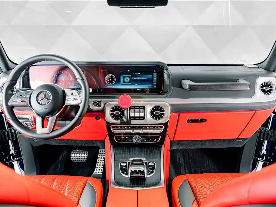 Mercedes-Benz G-Class 2019 — фото 13