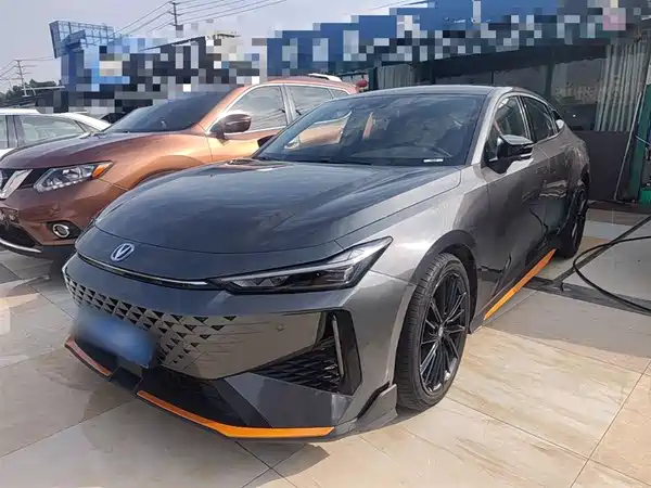 Changan UNI-V 2024
