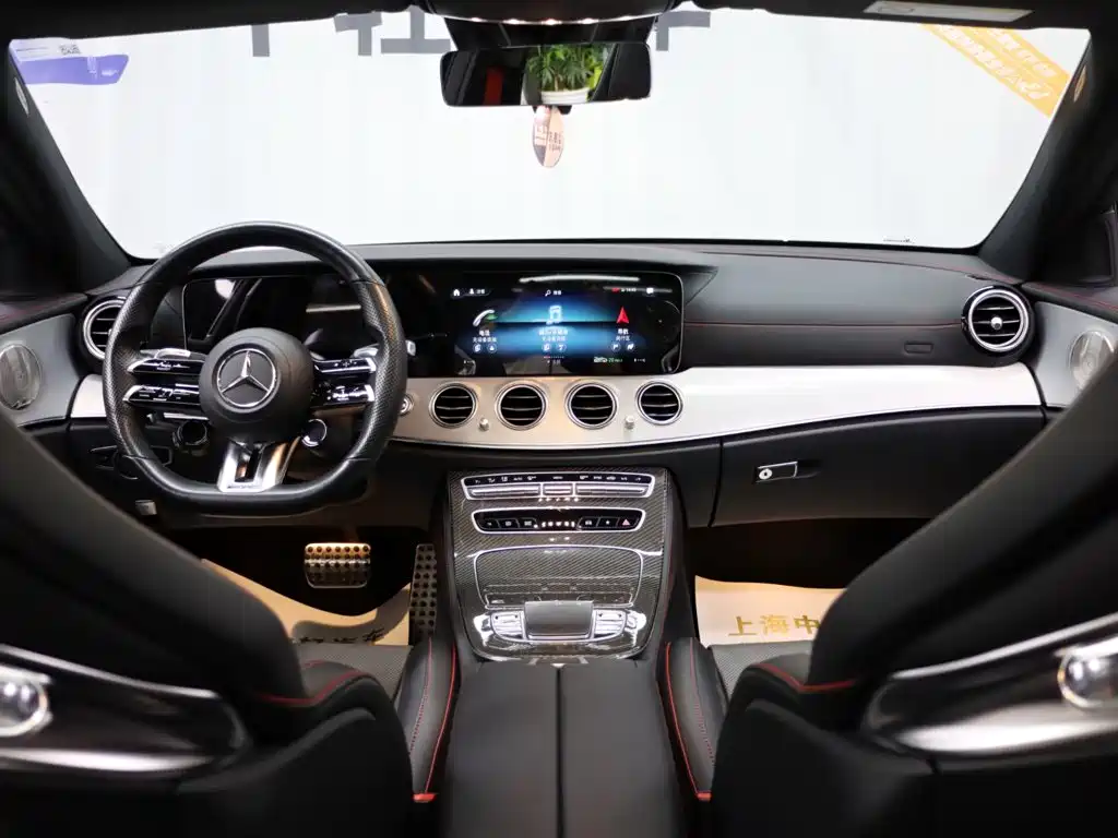 Mercedes-Benz E-Class AMG 2022 — фото 13