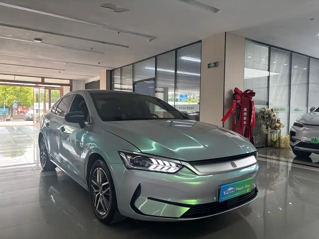 BYD Qin PLUS 2022 — фото 3