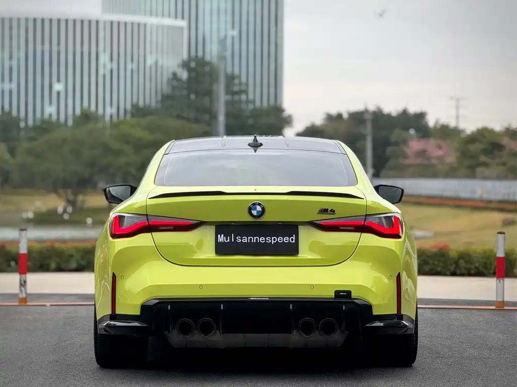 BMW M4 2022 — фото 12