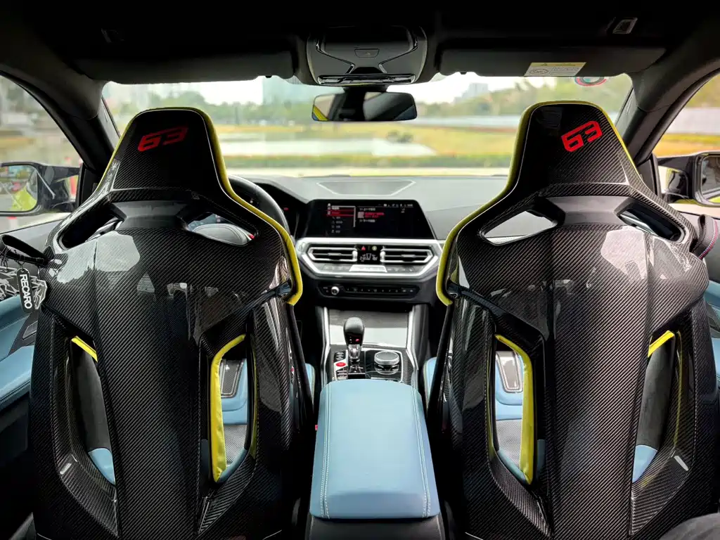BMW M4 2022 — фото 18