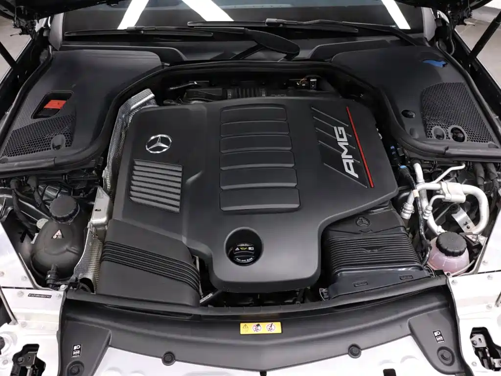 Mercedes-Benz E-Class AMG 2022 — фото 28