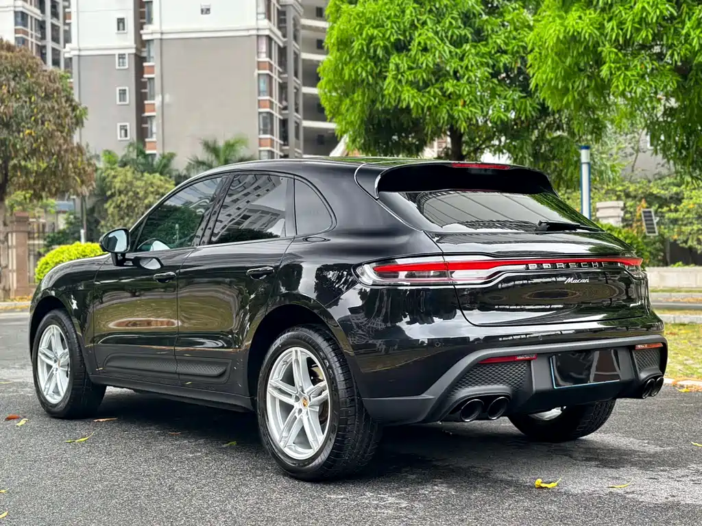 Porsche Macan 2023 — фото 5