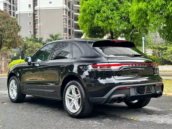 Porsche Macan 2023