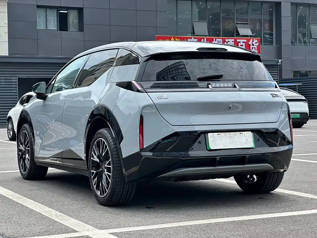 Zeekr X 2023