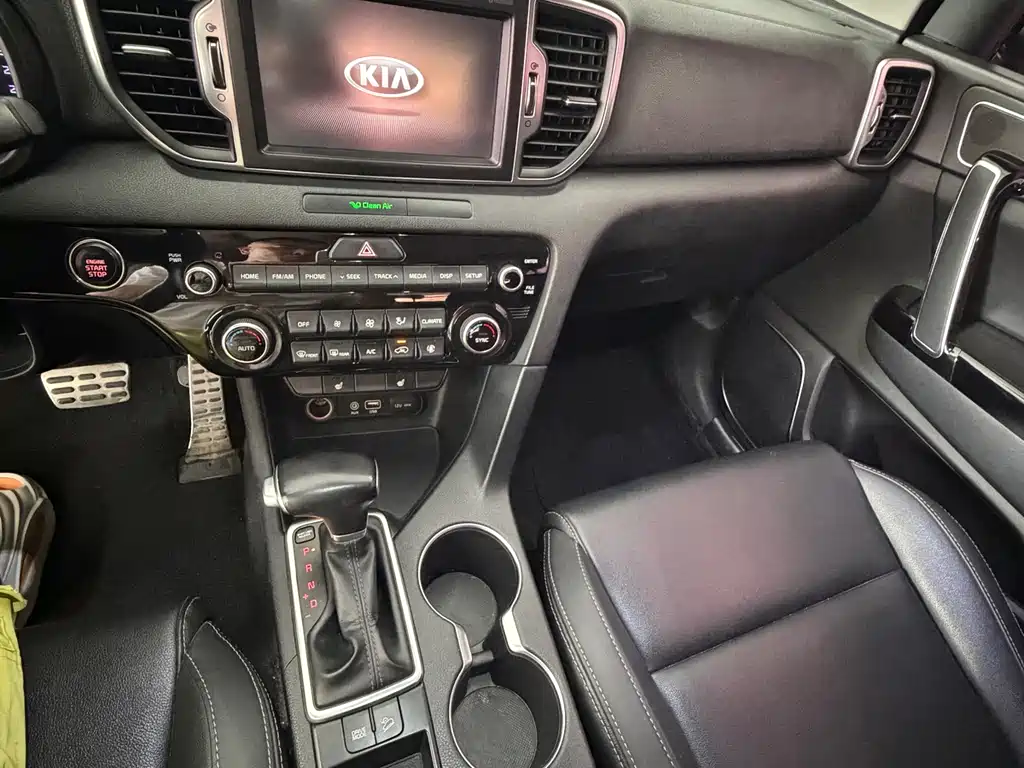 Kia KX5 2017 — фото 10