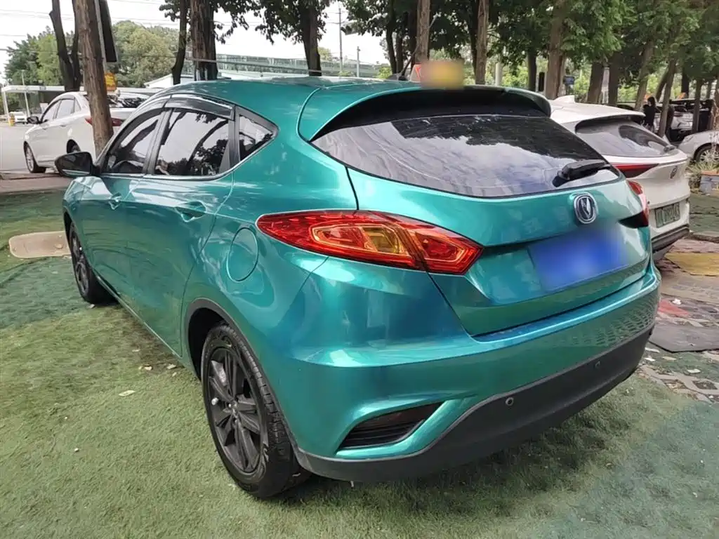 Changan Eado XT 2014 — фото 5