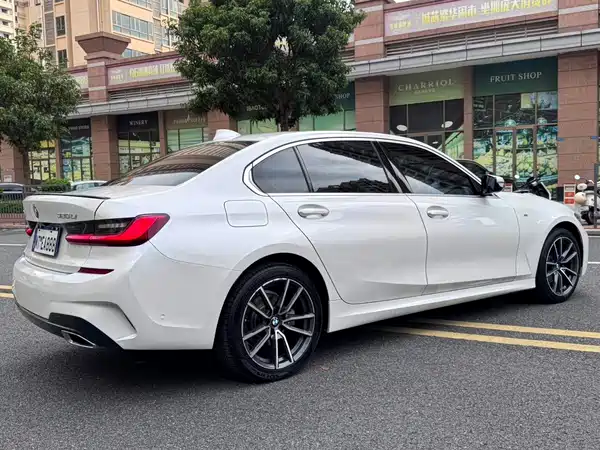 BMW 3 Series 2020