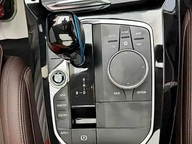 BMW iX3 2021 — фото 14