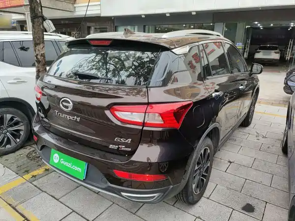 GAC Trumpchi GS4 2016