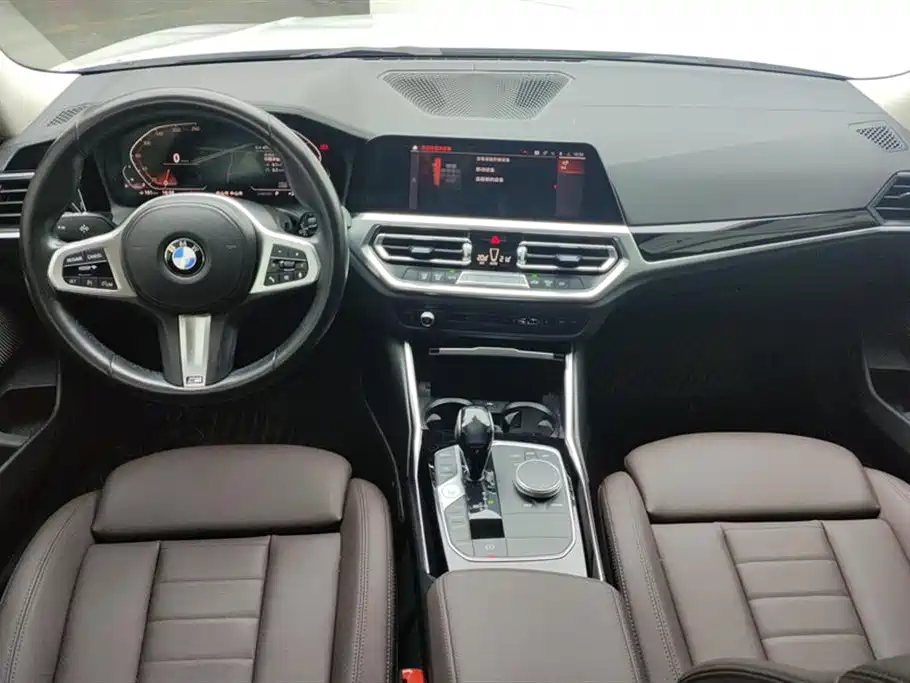 BMW 3 Series 2021 — фото 12