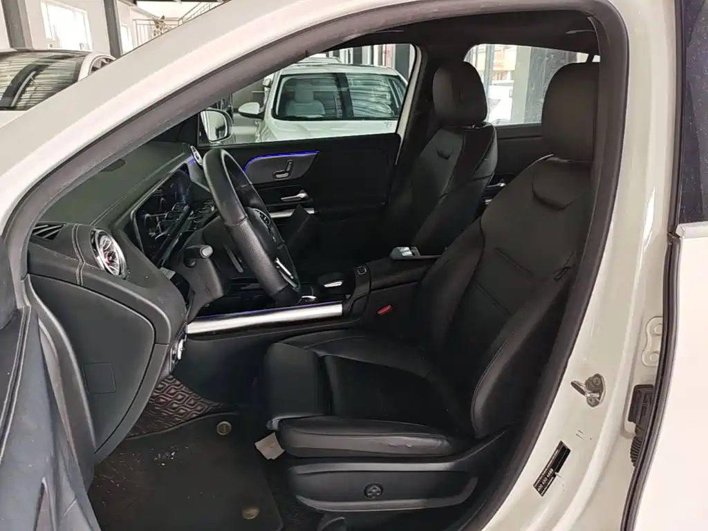 Mercedes-Benz GLA 2021 — фото 15