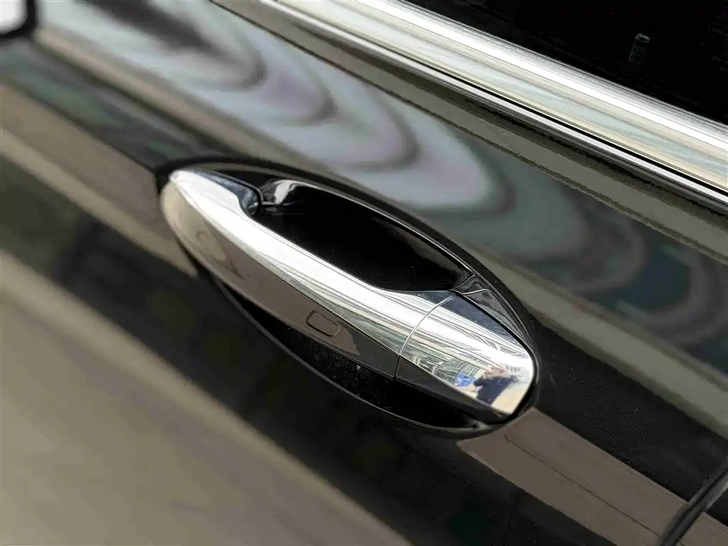 Mercedes-Benz E-Class 2022 — фото 15