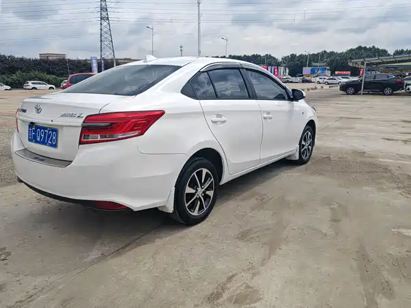 Toyota Yaris L 2018