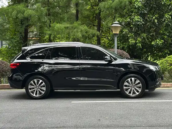 Acura MDX 2014