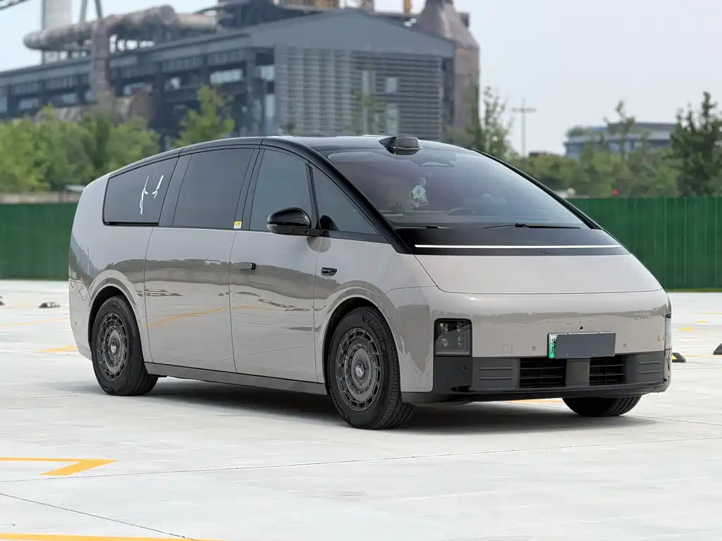 Li Auto Li MEGA 2024