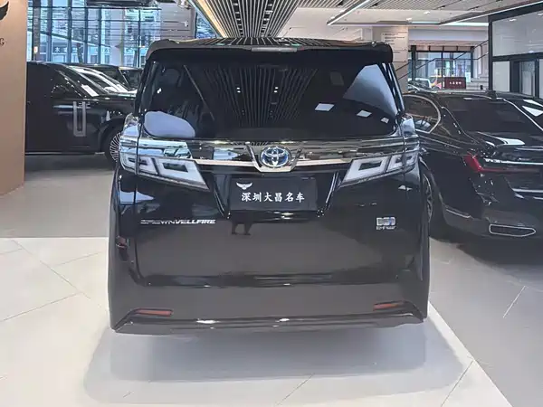Toyota Vellfire 2021