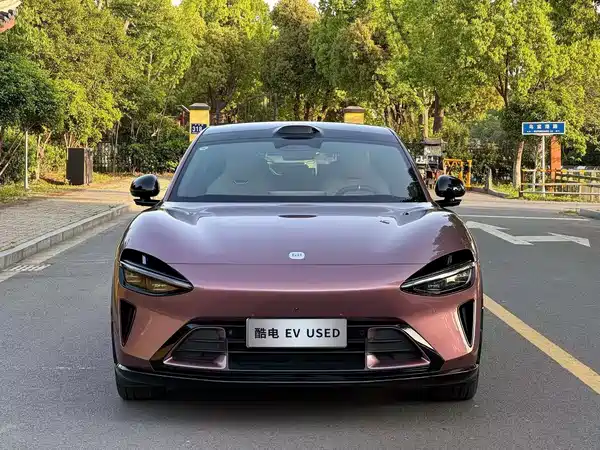 Xiaomi YU7 2025