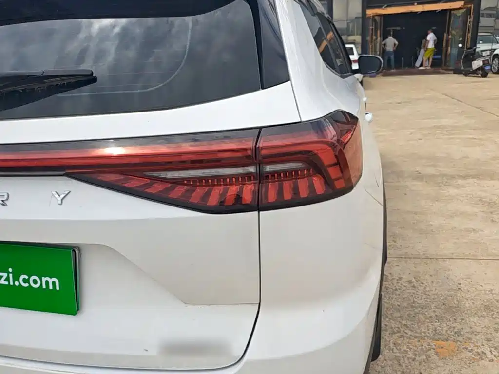 Chery Tiggo New Energy 8 PRO 2023 — фото 8