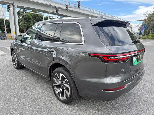 Li Auto ONE 2022