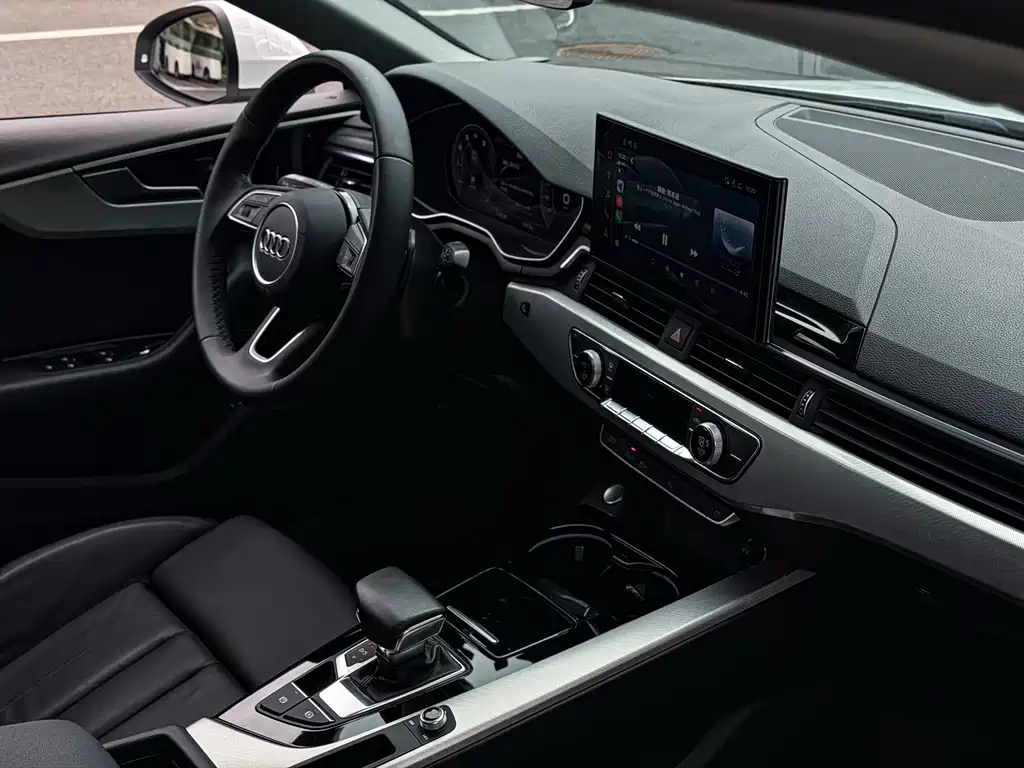Audi A5 2023 — фото 17
