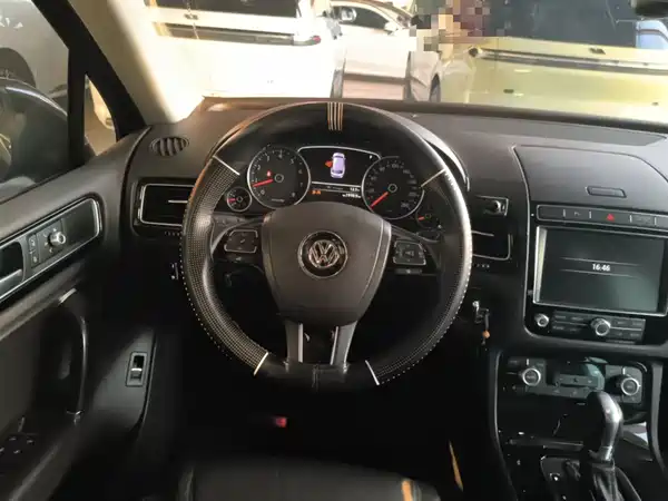 Volkswagen Touareg 2016