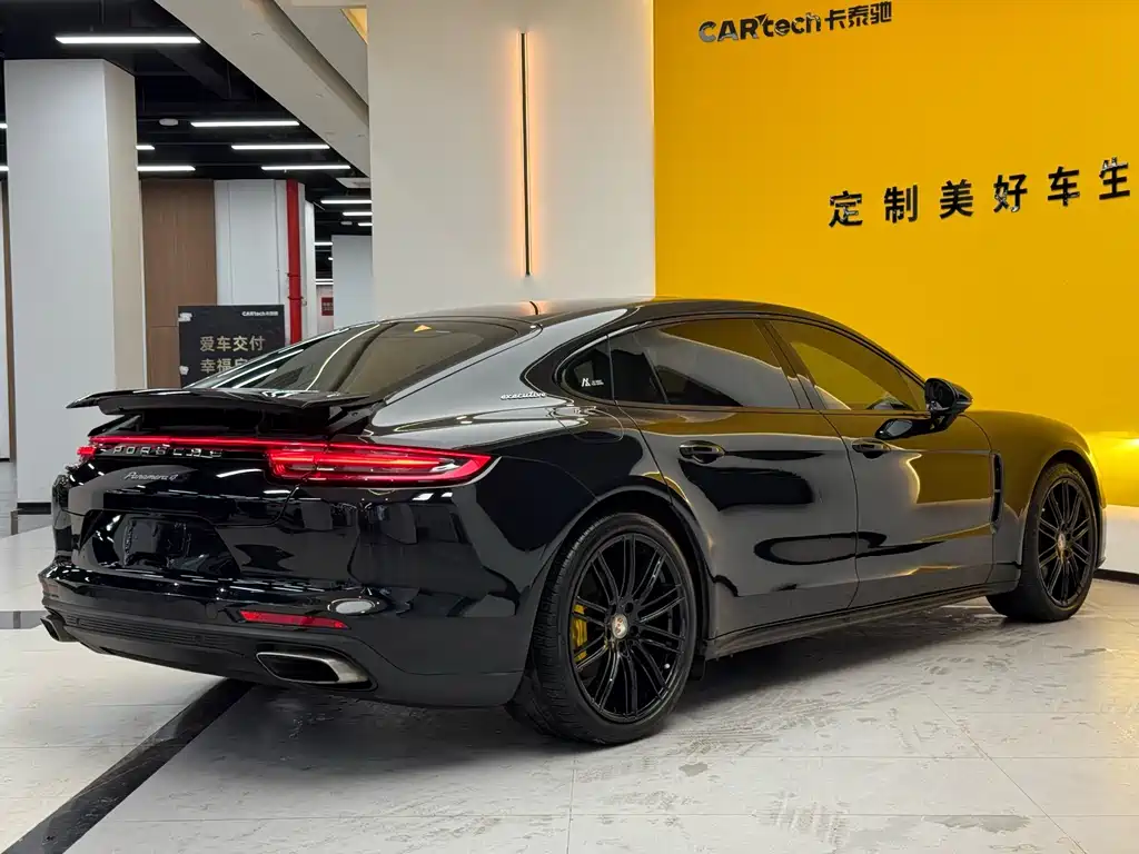 Porsche Panamera 2018 — фото 5