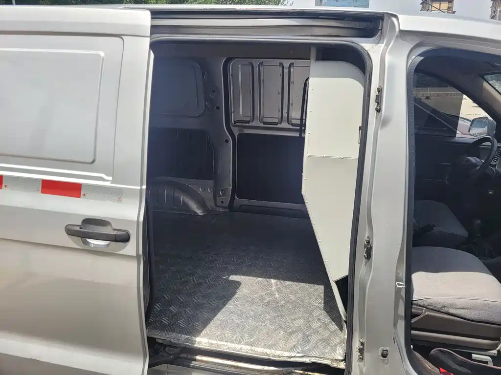 Wuling Hongguang V 2022